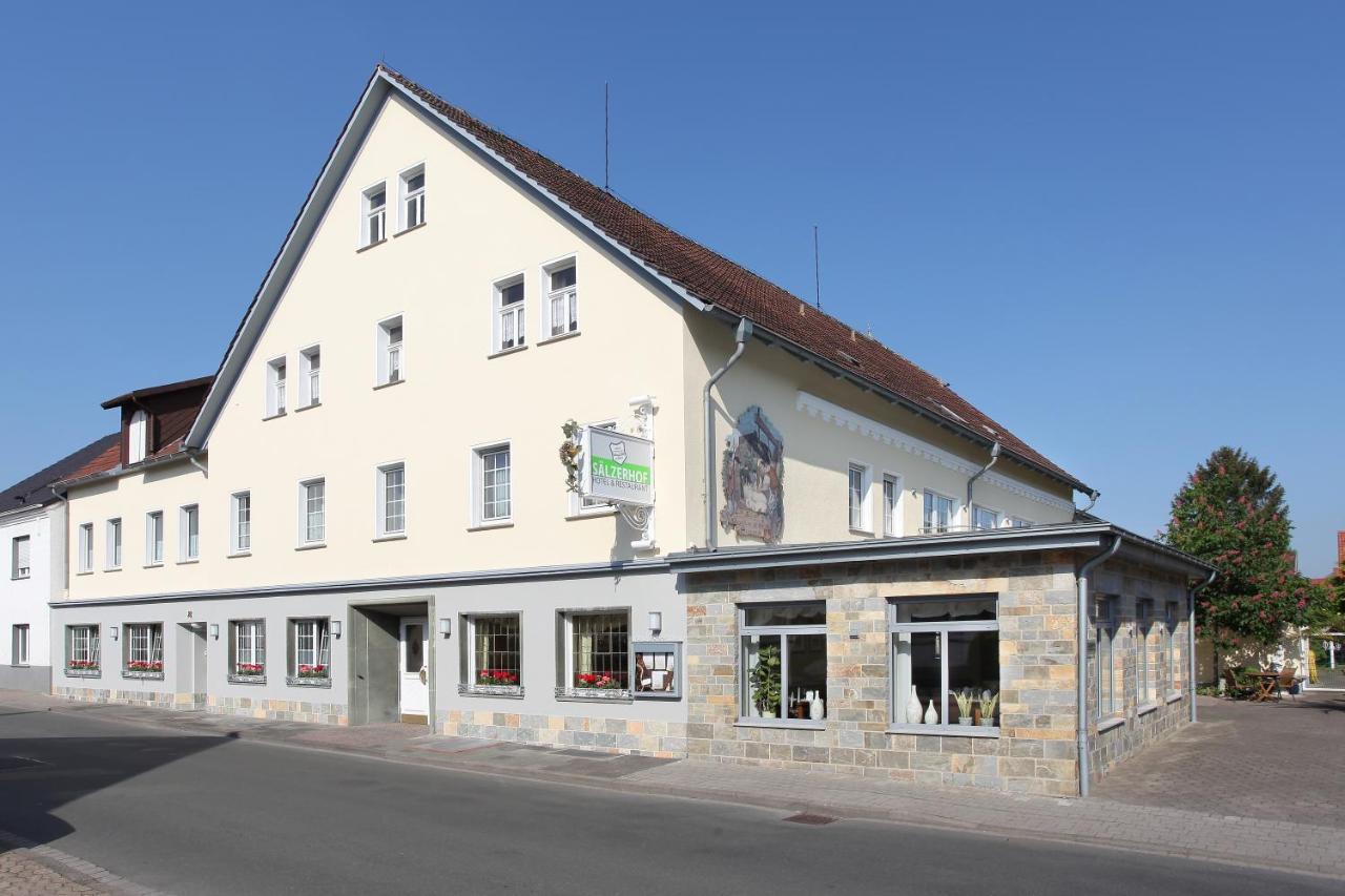 Hotel-Restaurant Saelzerhof Salzkotten Екстериор снимка