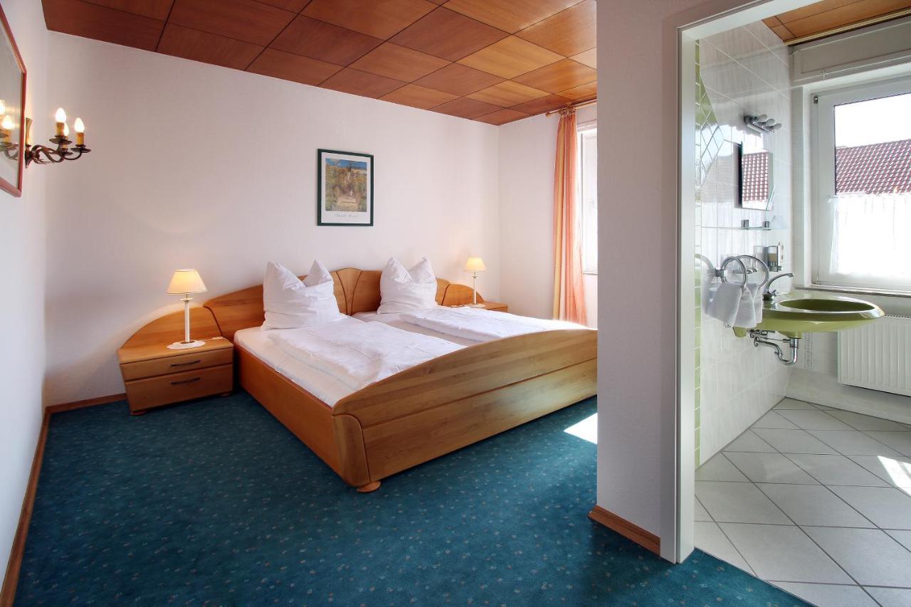 Hotel-Restaurant Saelzerhof Salzkotten Екстериор снимка